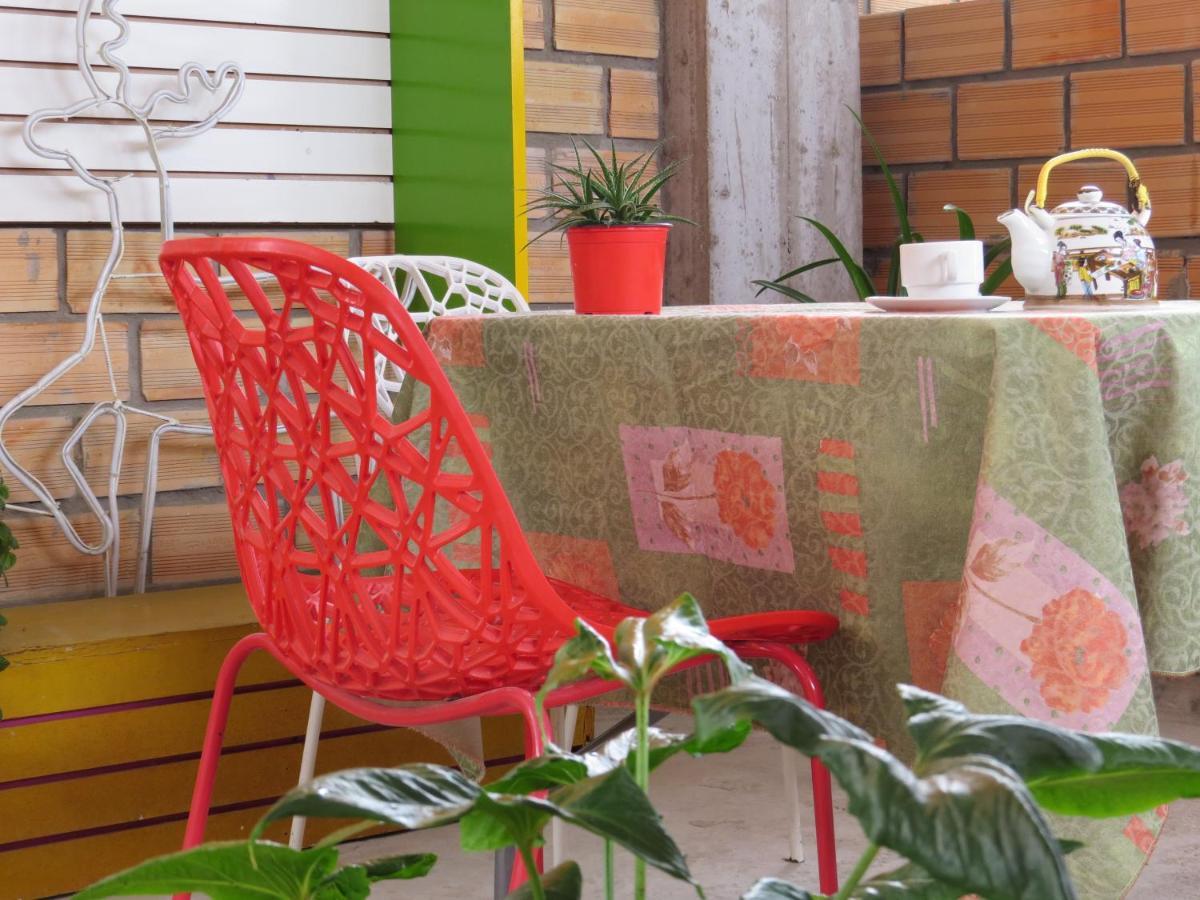Flor Del Valle Posada Tarapoto Ngoại thất bức ảnh